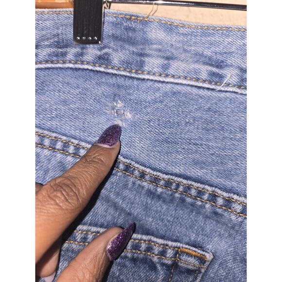 Vintage Levi's 501 Button Fly Straight Leg, Medium Wash Denim Jeans, Size 38x32 - Picture 6 of 8